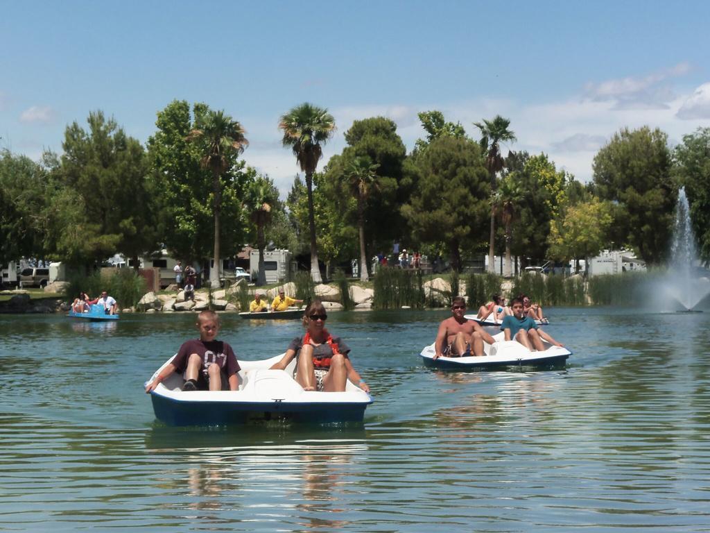 Rv Park At Lakeside Casino Pahrump Zewnętrze zdjęcie